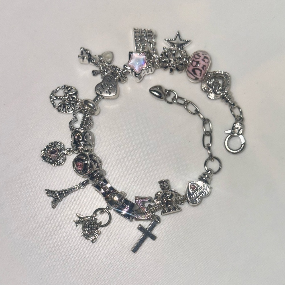 Elegant Silver Charm Bracelet - Picture 6 of 6
